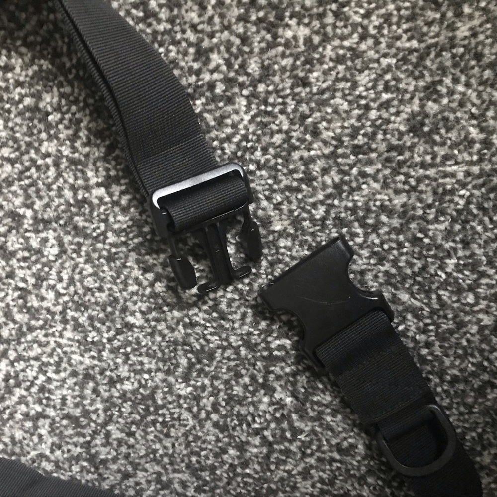 Clip Belt Buckle black (Adjustable) - Picture 2 of 2